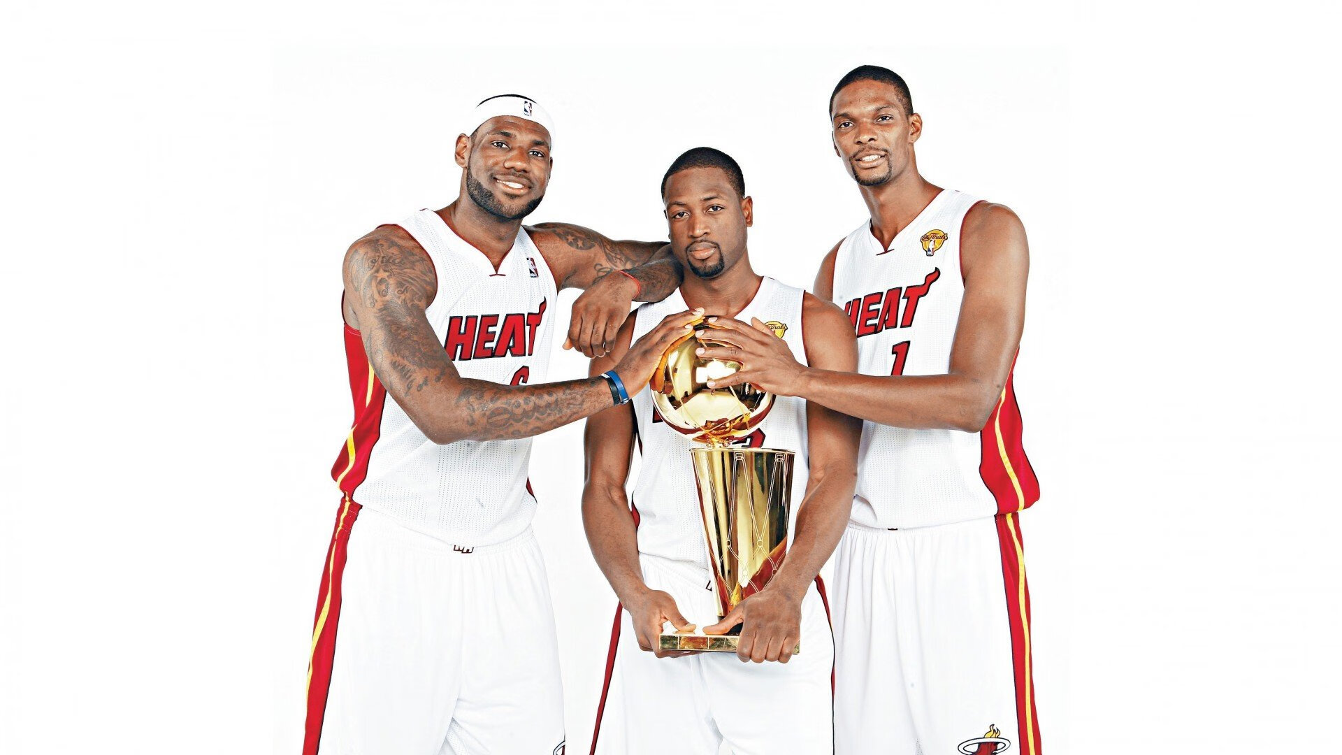 冠军球队球员参与城市文化活动增强社会影响力,球队得总冠军有什么好处